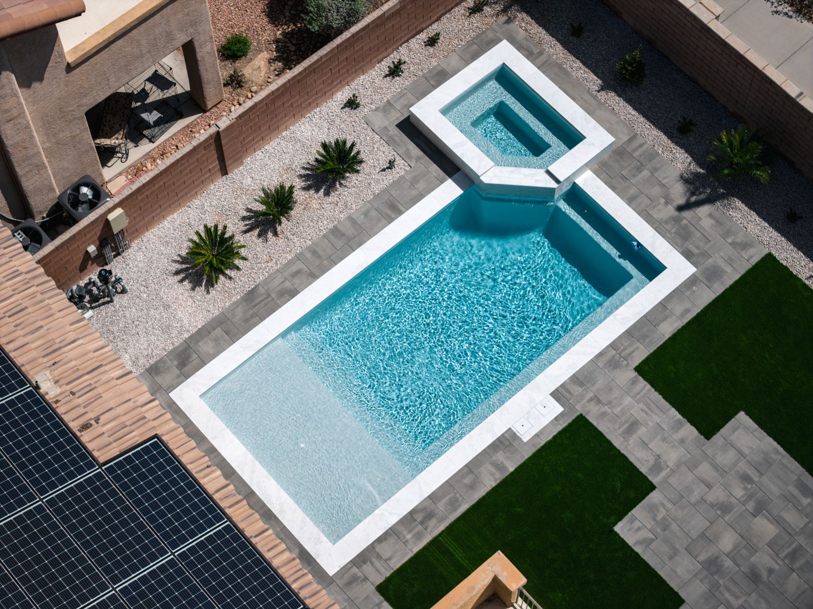 Custom pool by Pools R Us Arizona